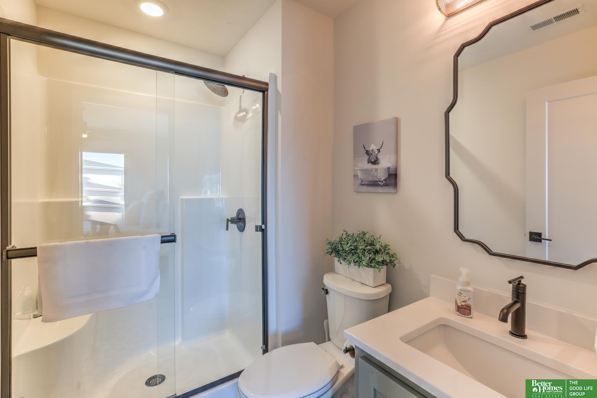 28542 Jessie Circle