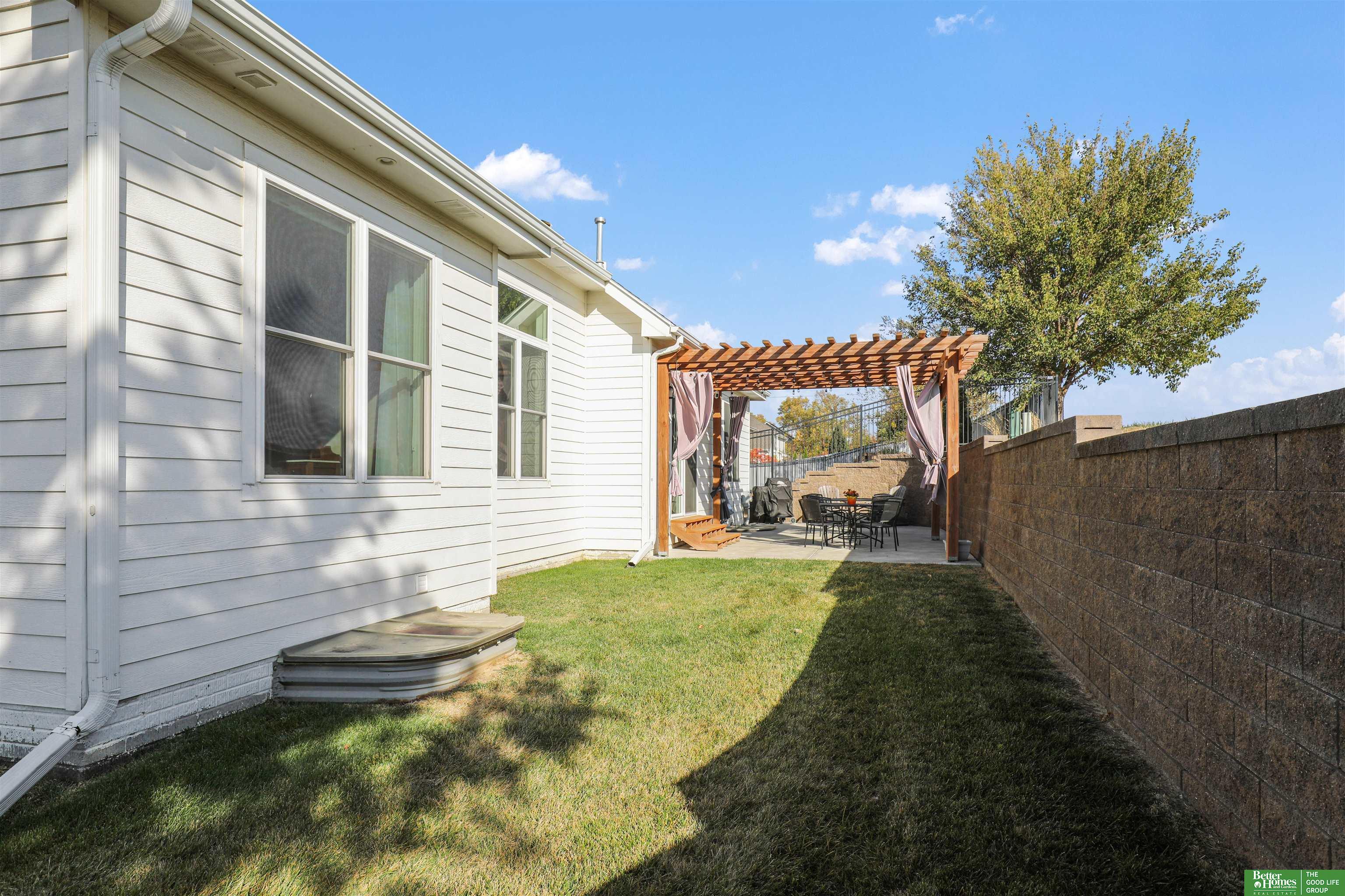 5505 N 160th Avenue