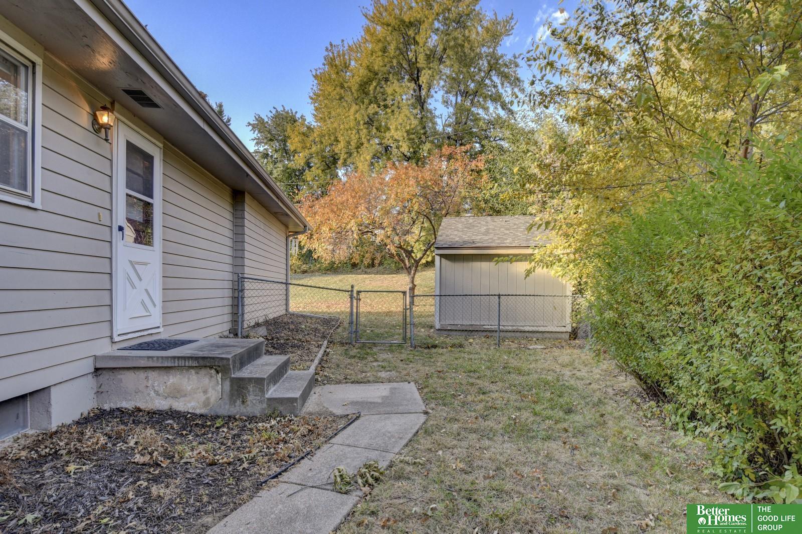 4906 N 95th Circle