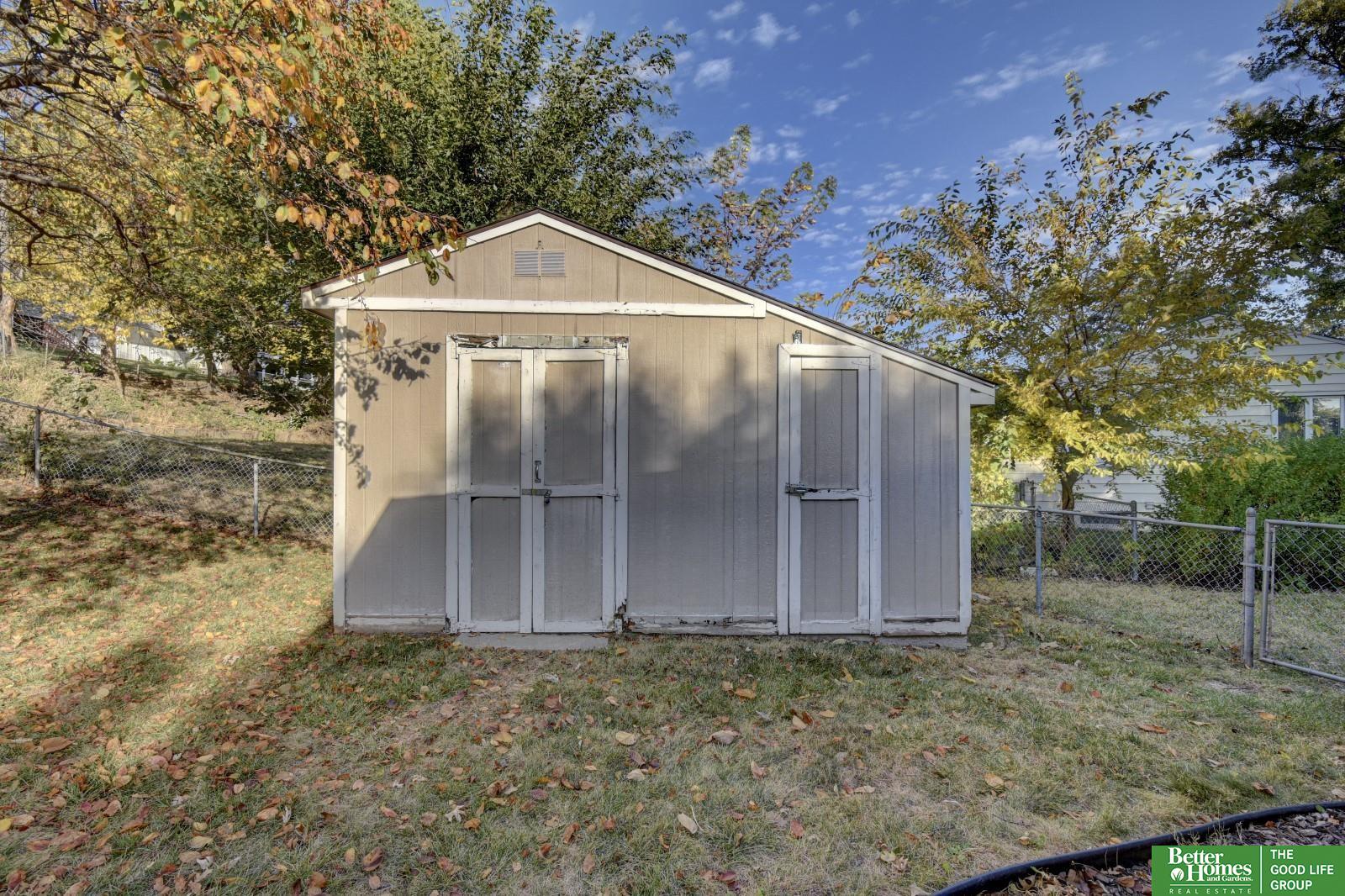4906 N 95th Circle
