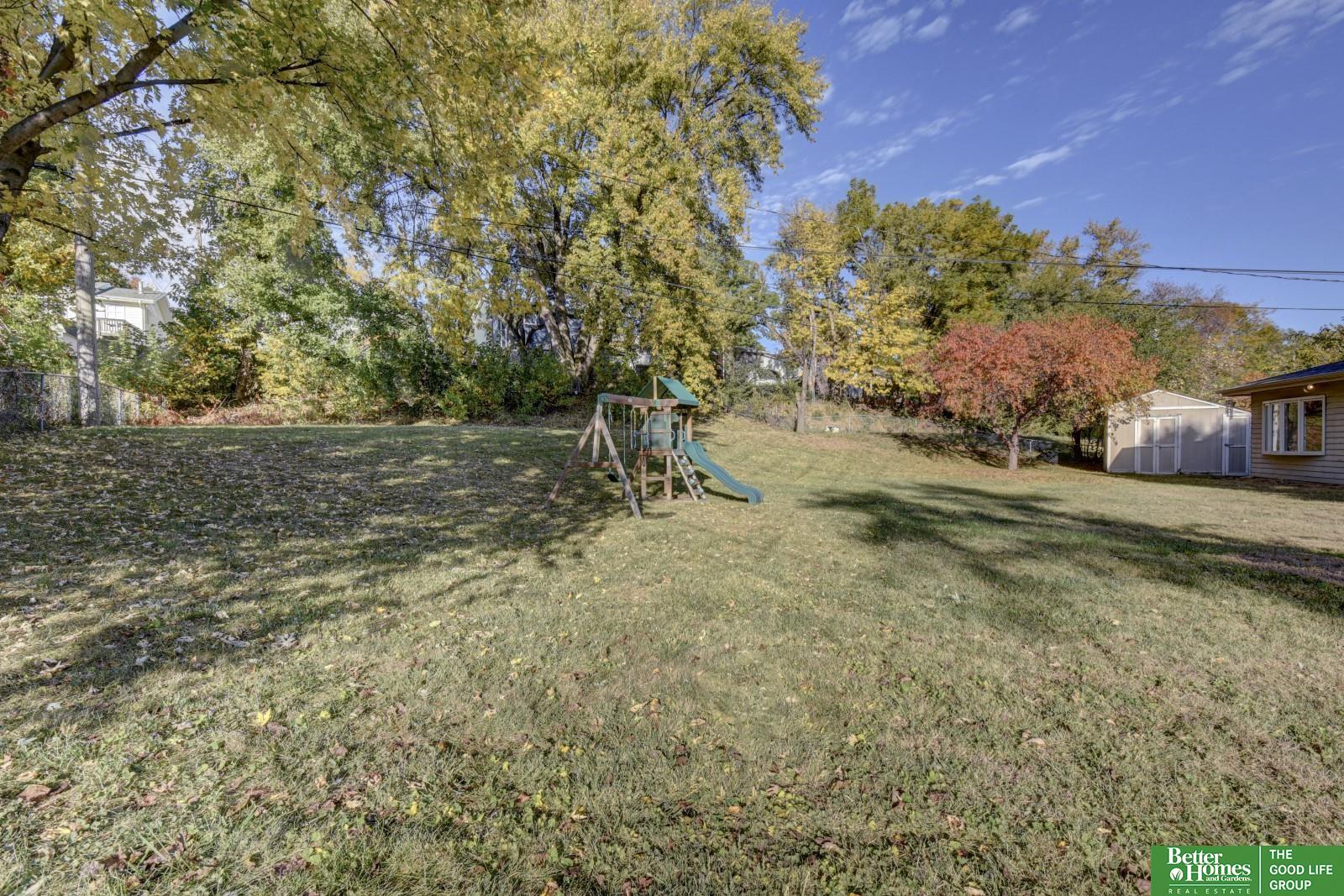 4906 N 95th Circle