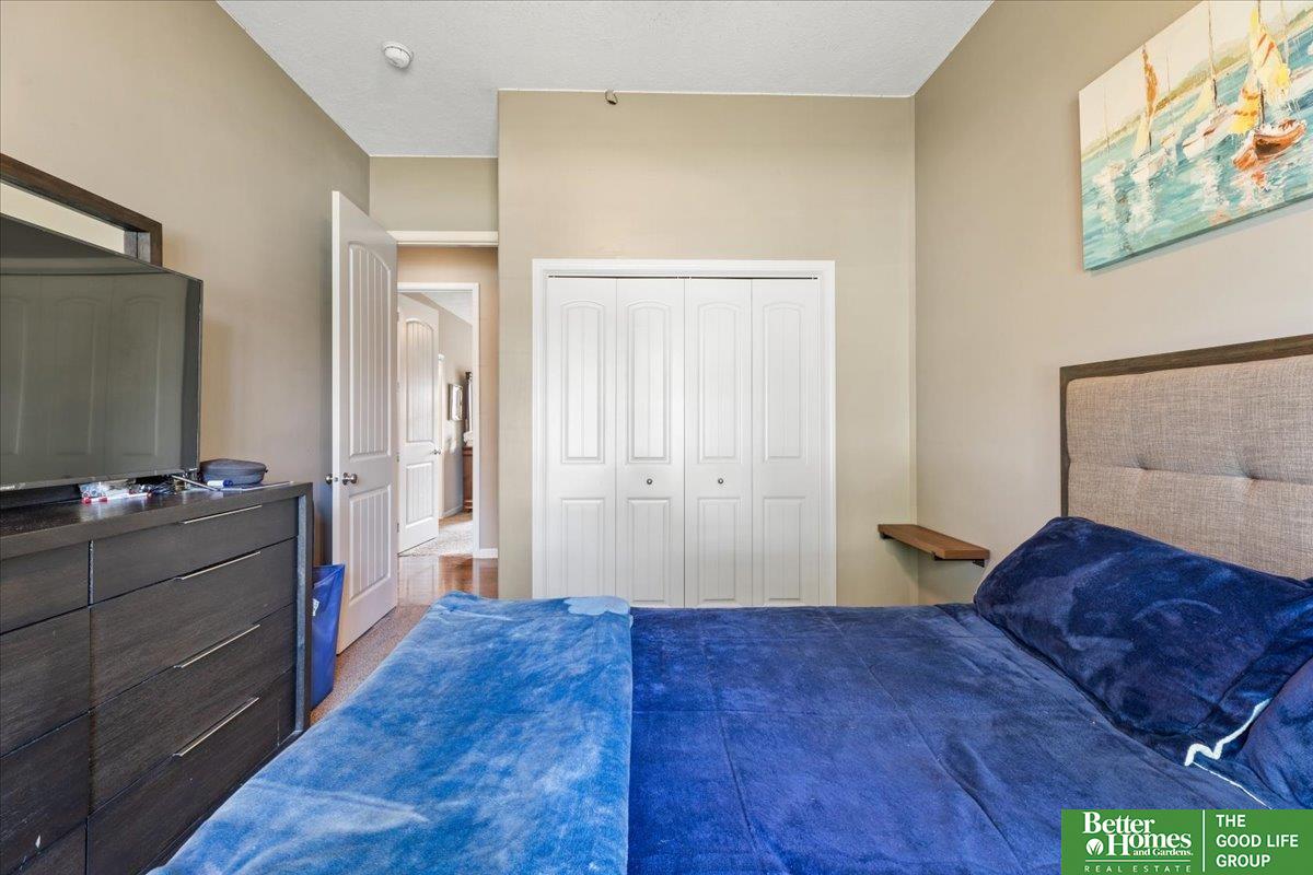 12083 S 79 Street