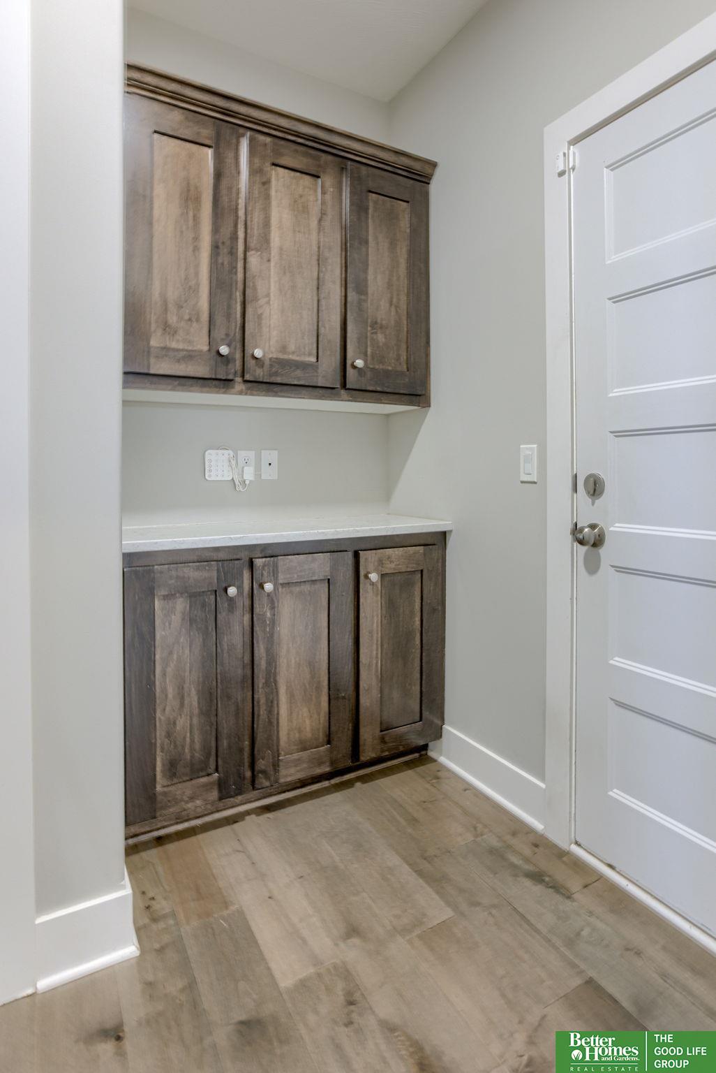 9956 S 106th Street