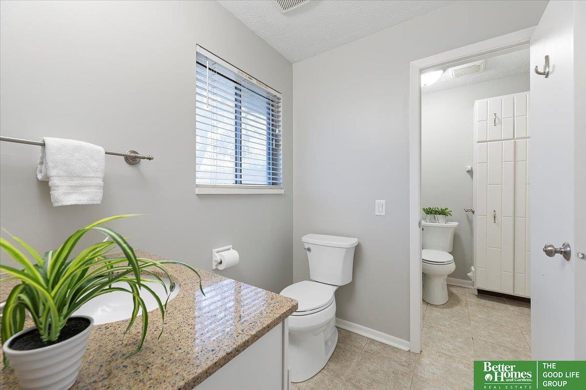 12212 Burt Street # C Unit: 12B-C