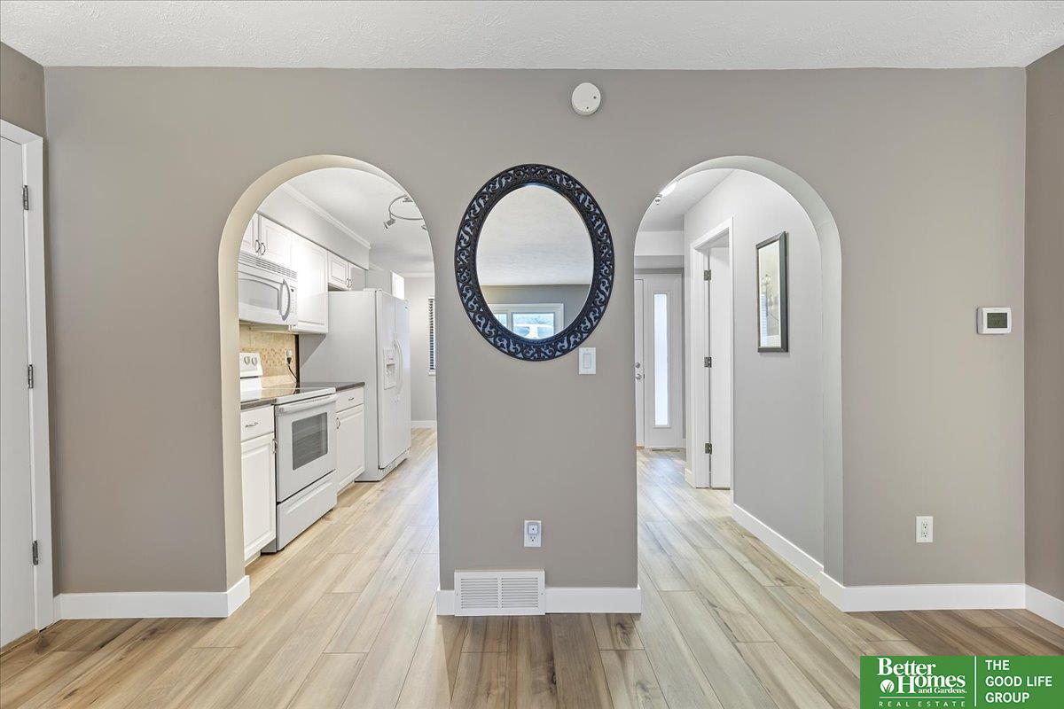 12212 Burt Street # C Unit: 12B-C