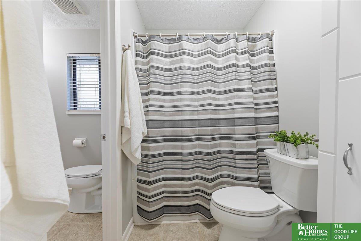 12212 Burt Street # C Unit: 12B-C