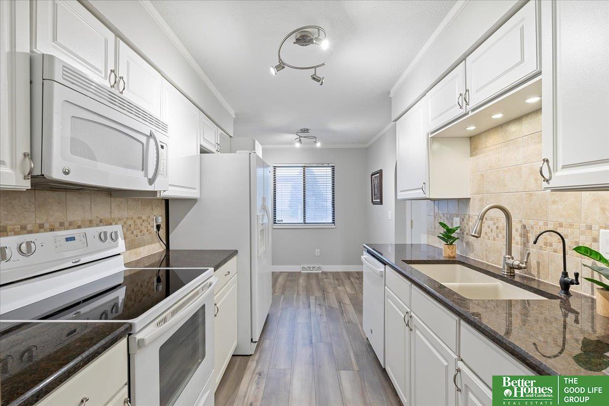 12212 Burt Street # C Unit: 12B-C