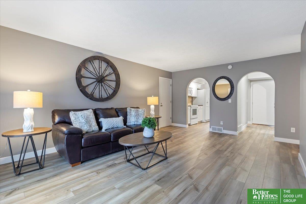 12212 Burt Street # C Unit: 12B-C