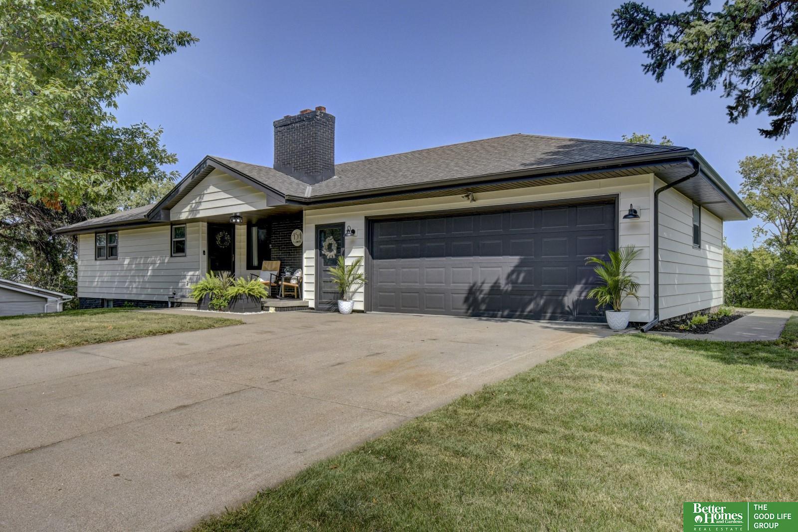 454 S 22nd Street
