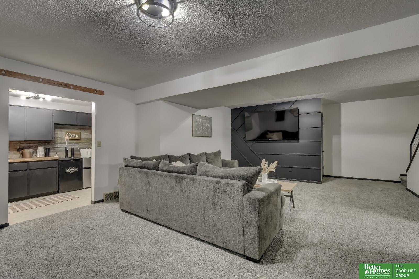 454 S 22nd Street