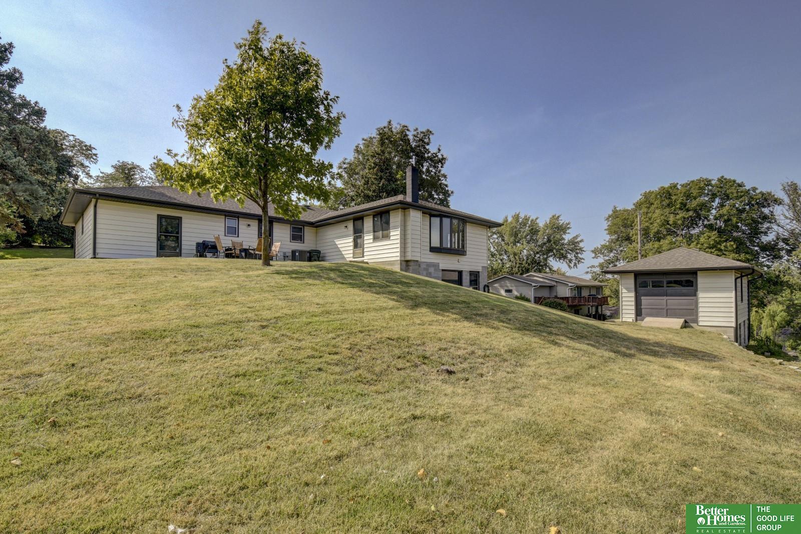 454 S 22nd Street