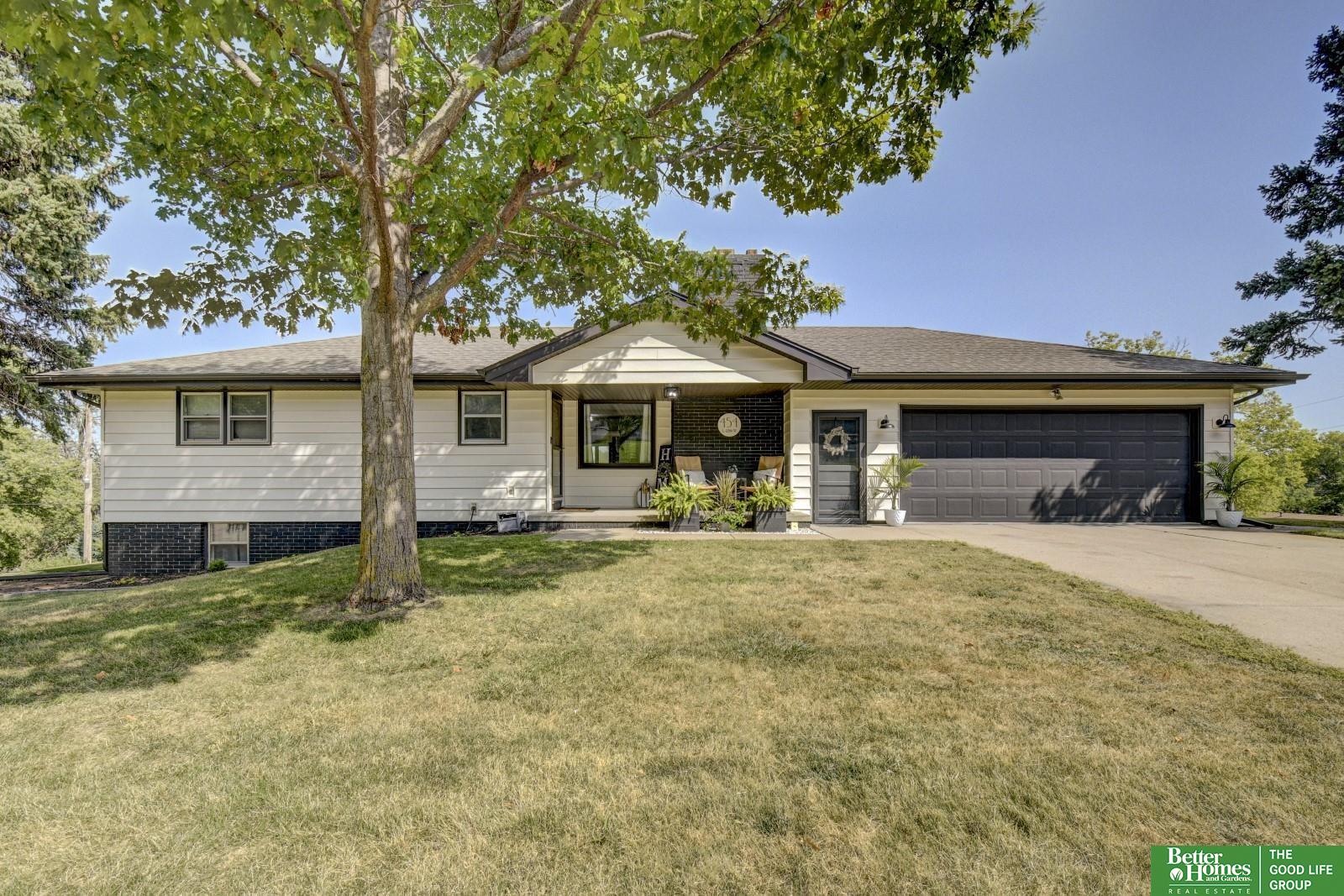 454 S 22nd Street