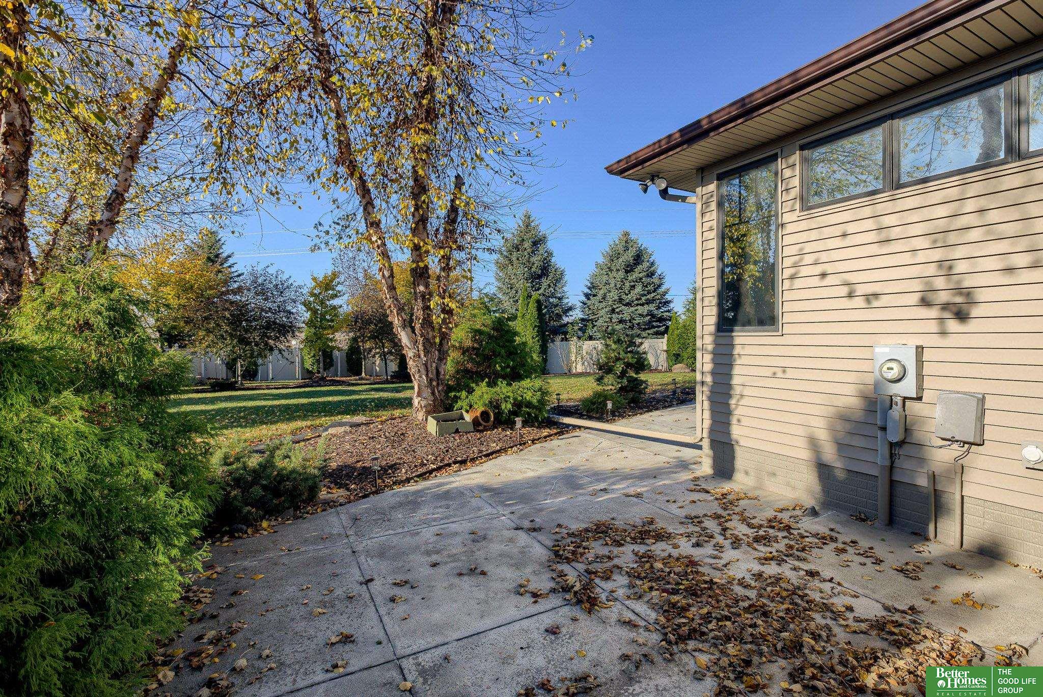 12732 S 83rd Street