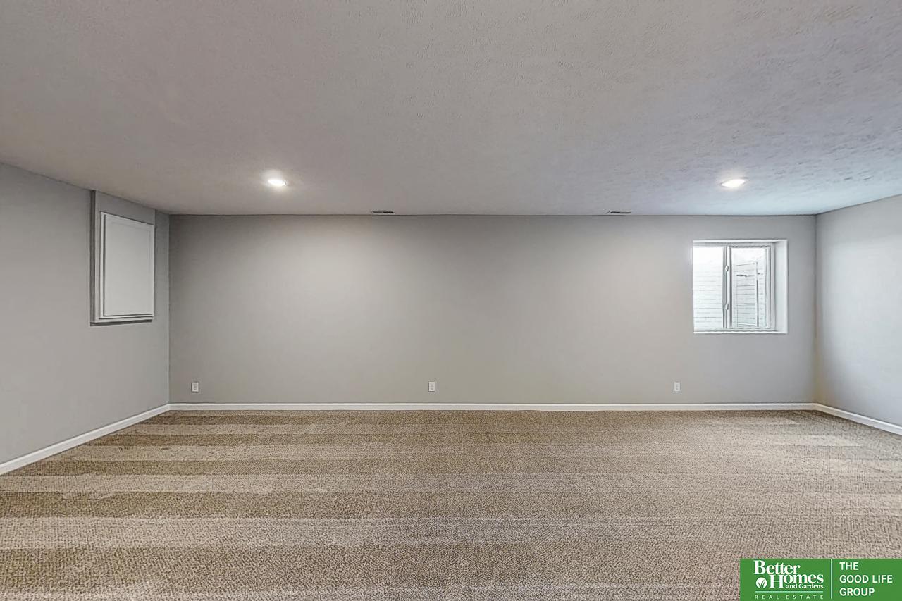 8601 N 176th Street