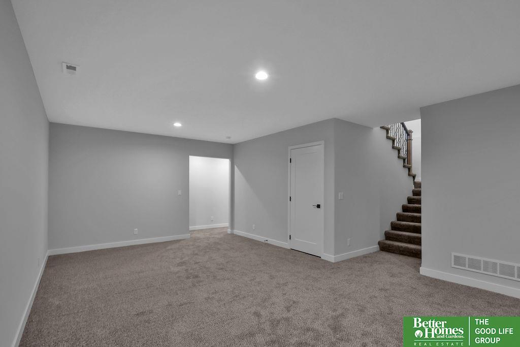 8116 N 167th Street