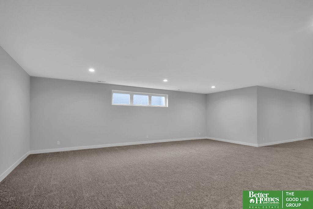 8116 N 167th Street