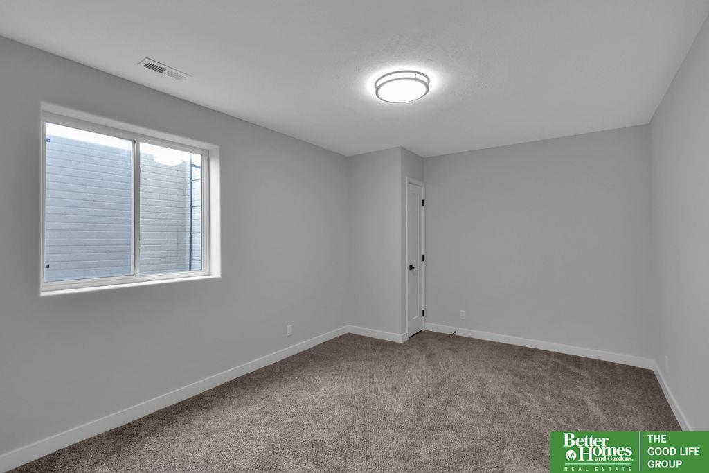 8116 N 167th Street