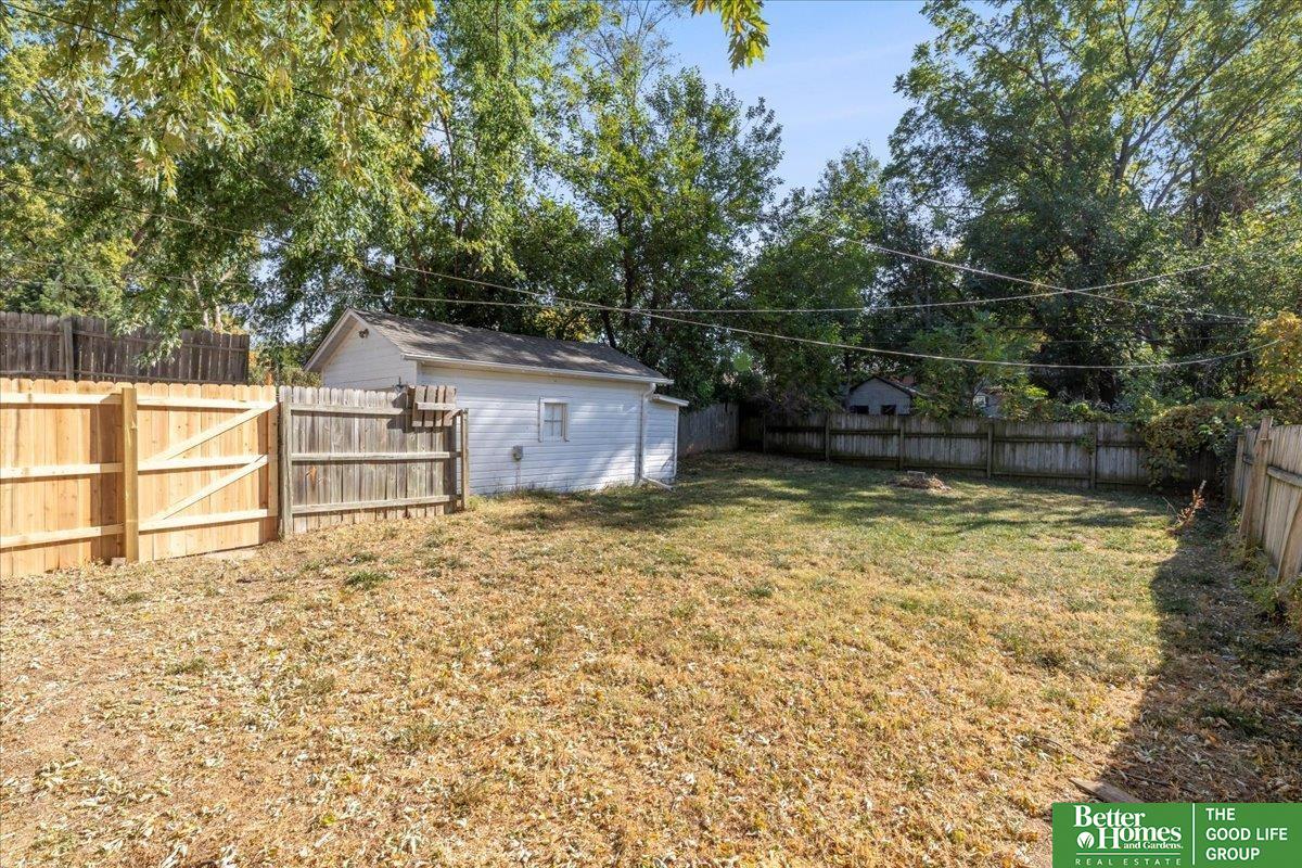 5841 Ruggles Street