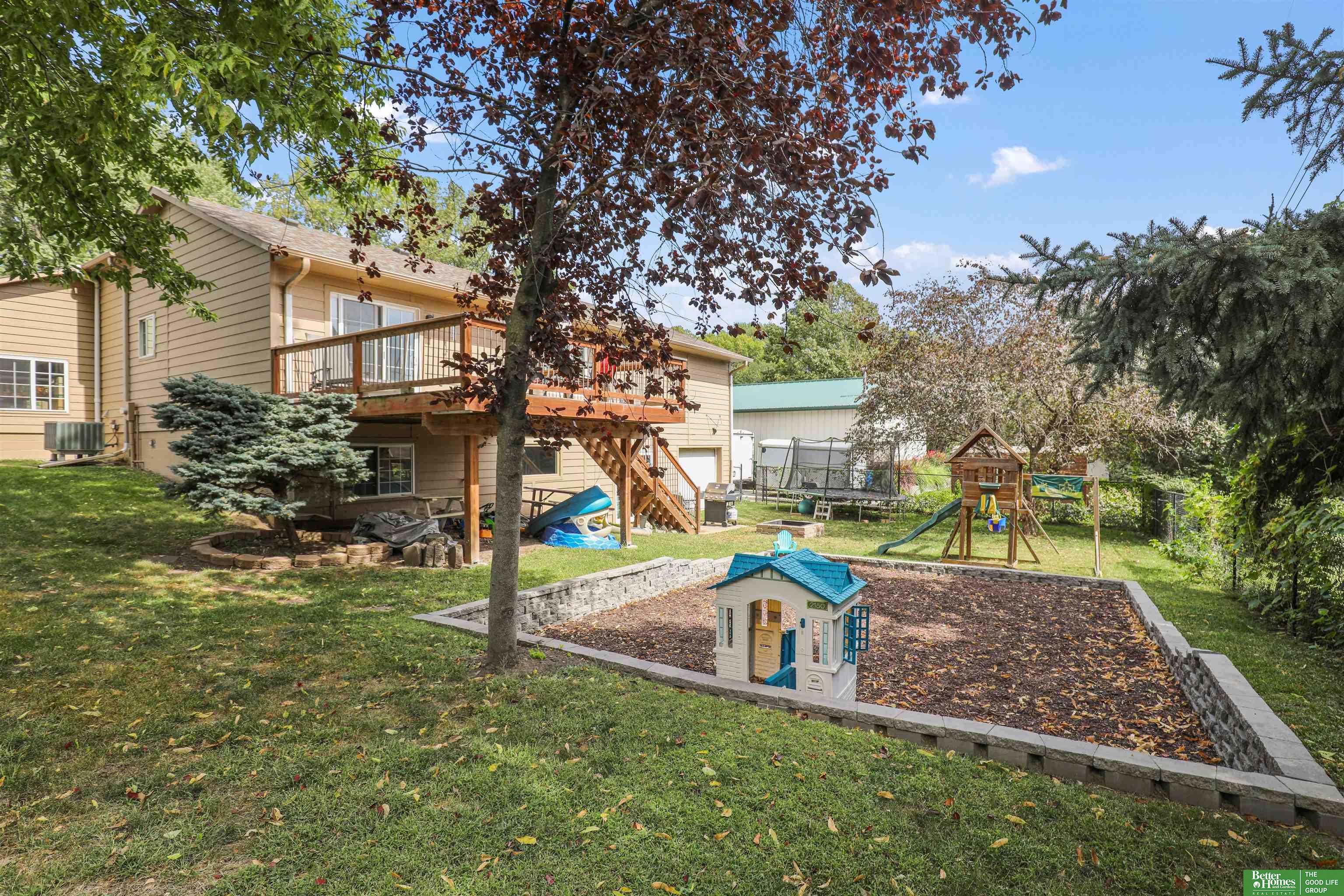 10953 Arrowhead Drive