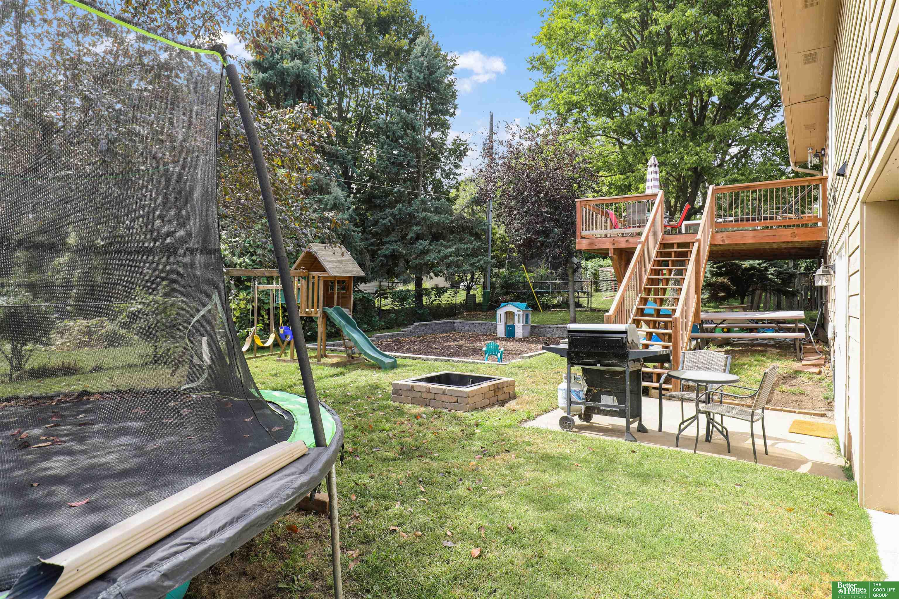 10953 Arrowhead Drive