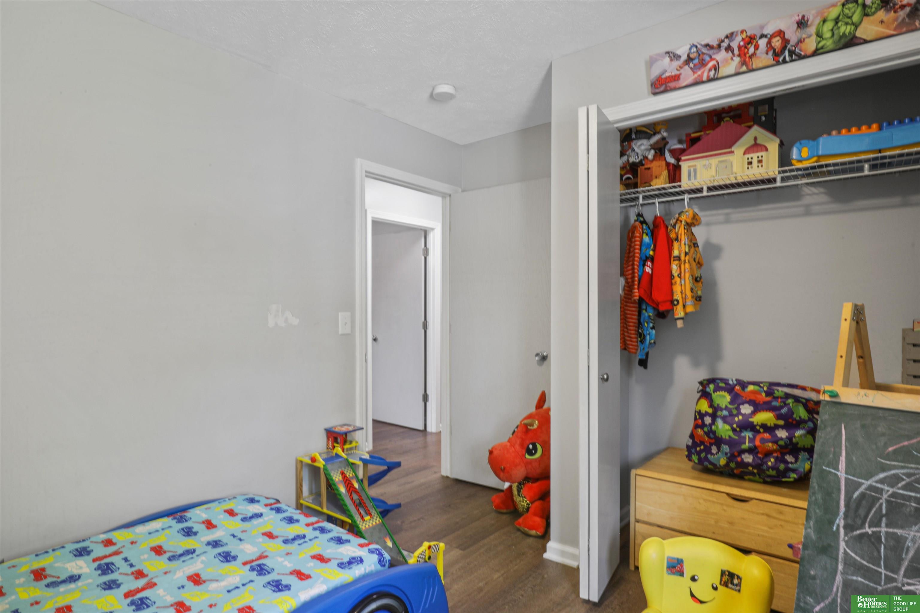 10953 Arrowhead Drive