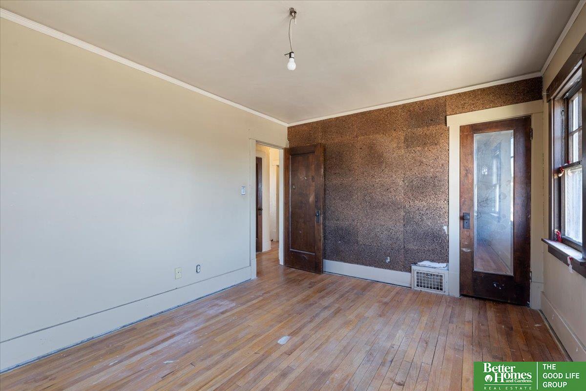 905 S 37th Street