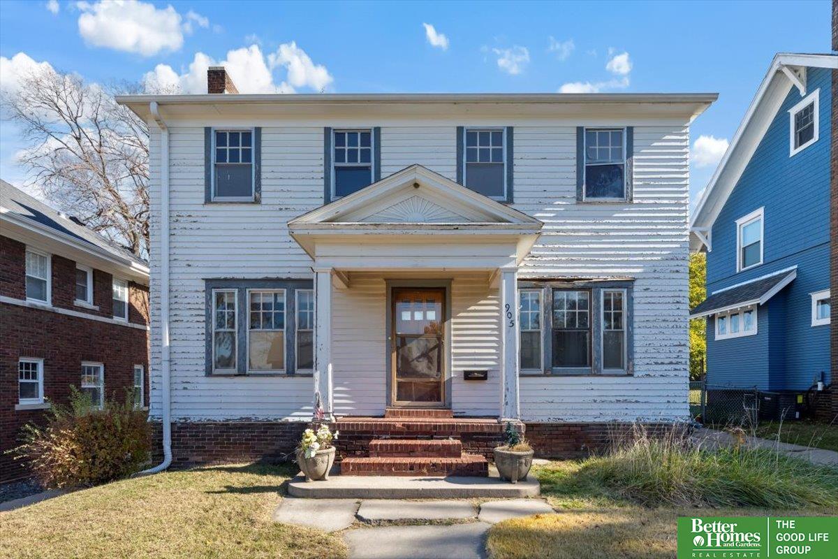 905 S 37th Street