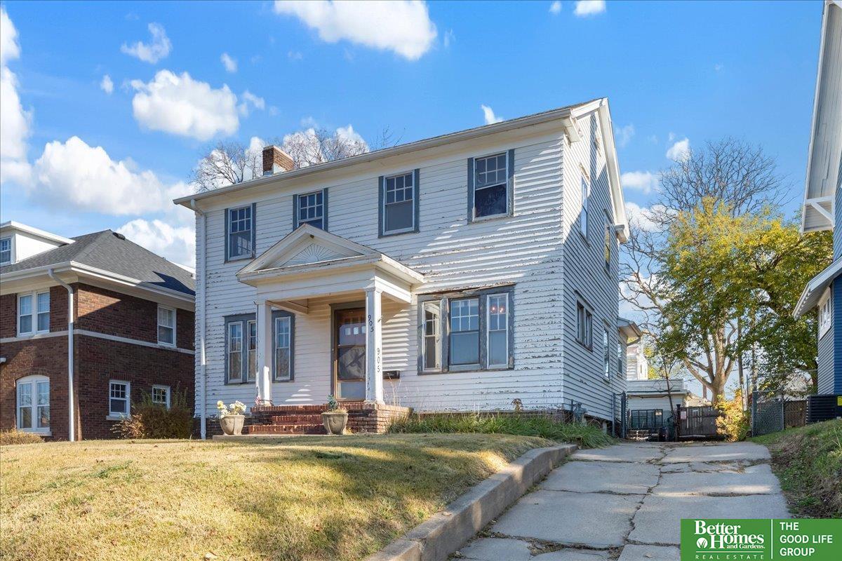905 S 37th Street
