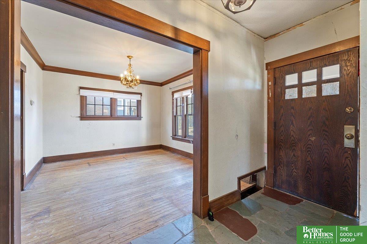 905 S 37th Street