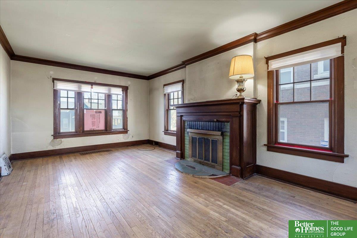 905 S 37th Street
