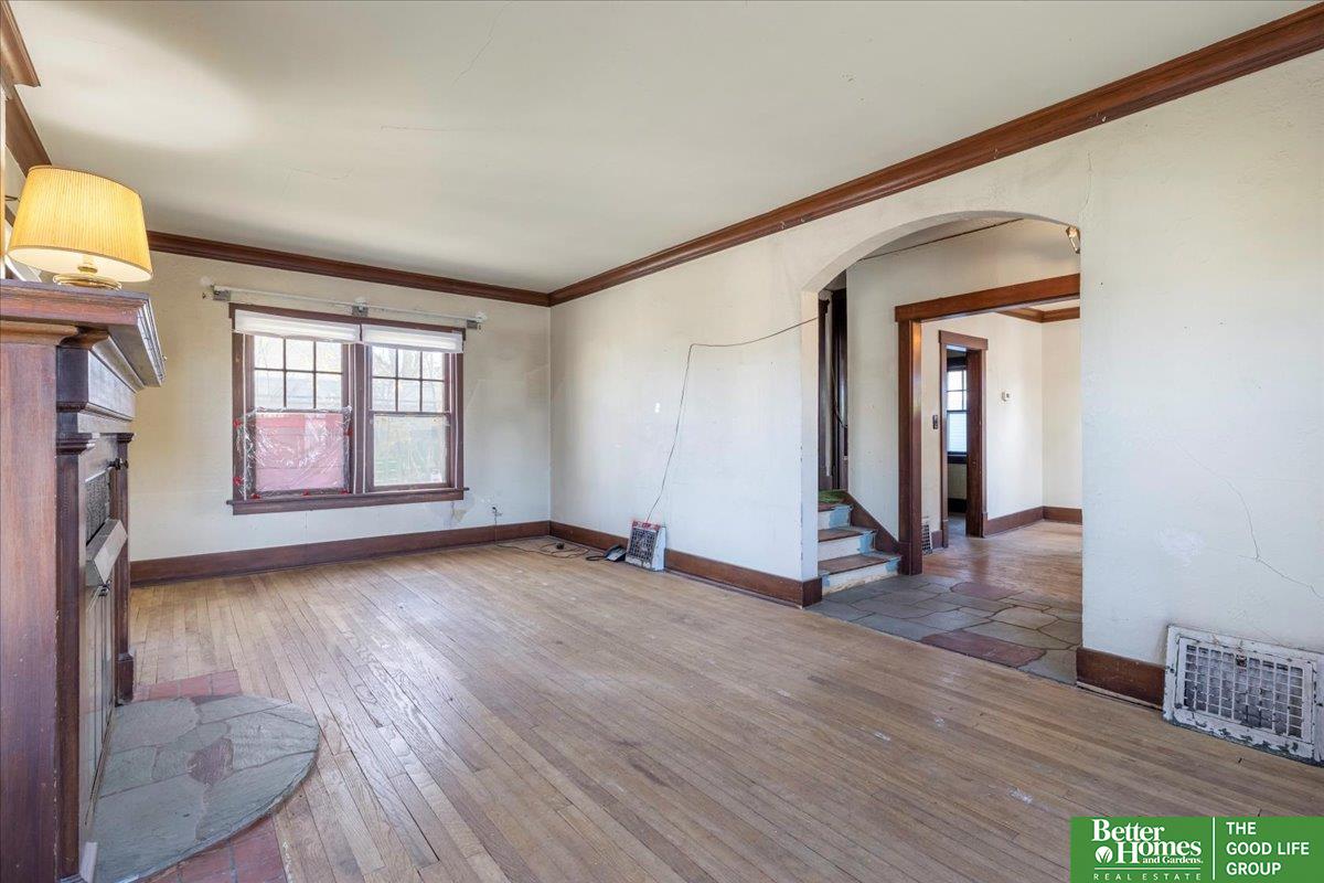 905 S 37th Street
