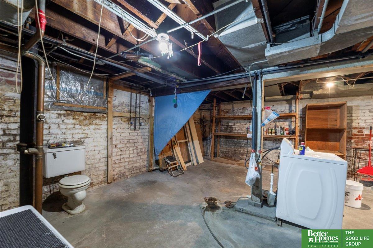 905 S 37th Street