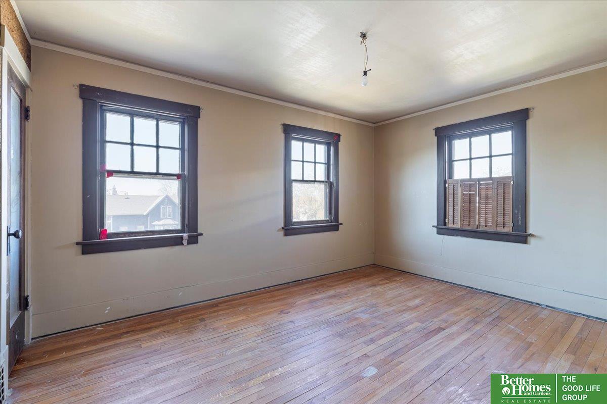 905 S 37th Street