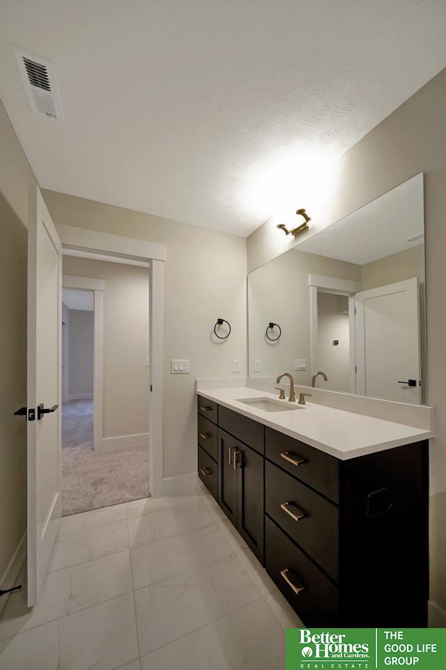 11706 Port Royal Drive