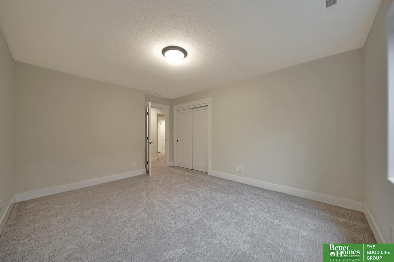 11706 Port Royal Drive