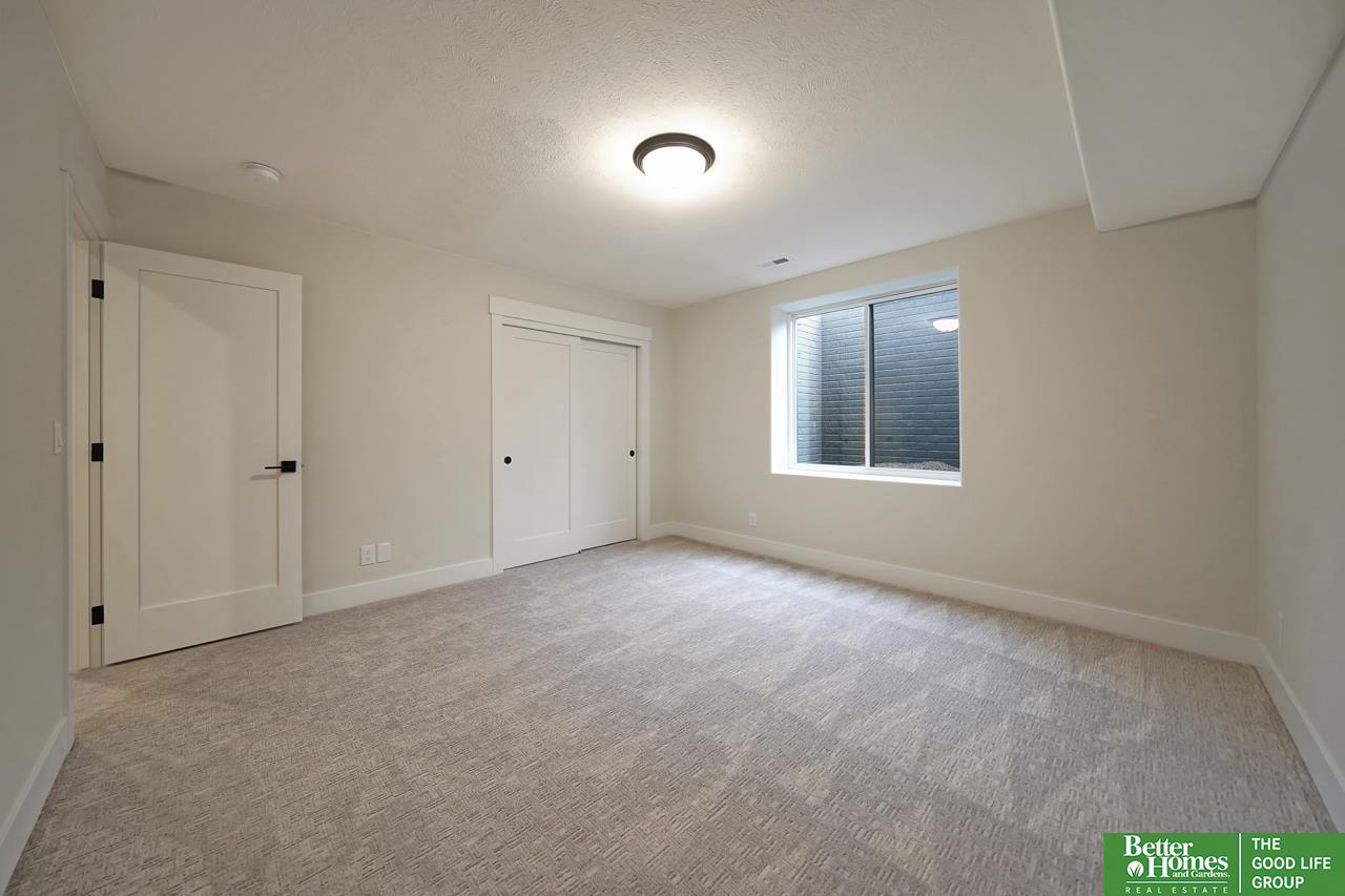 11706 Port Royal Drive