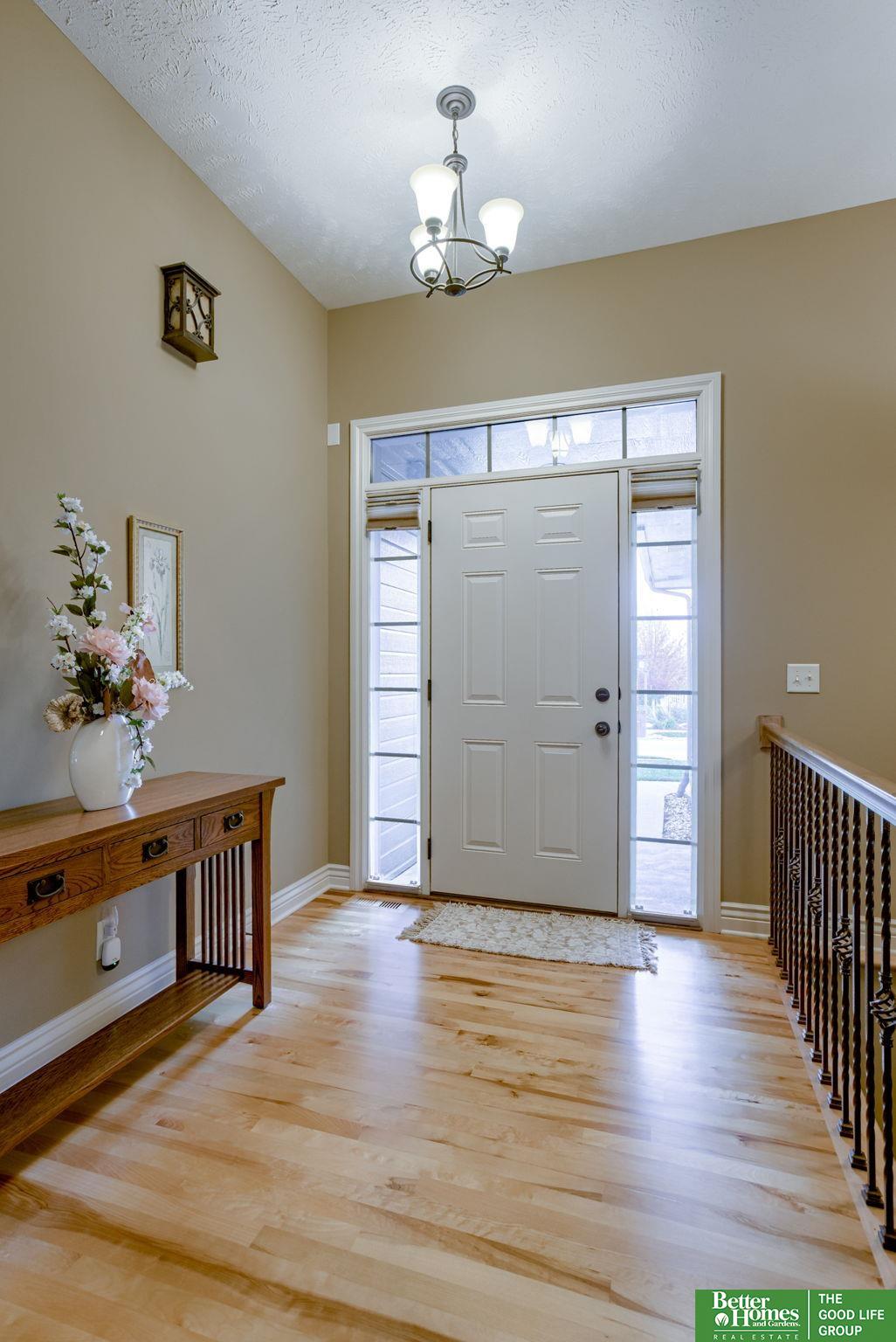 7607 Overview Street