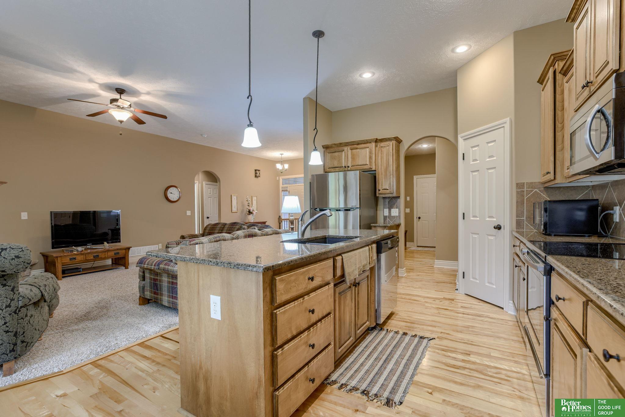 7607 Overview Street