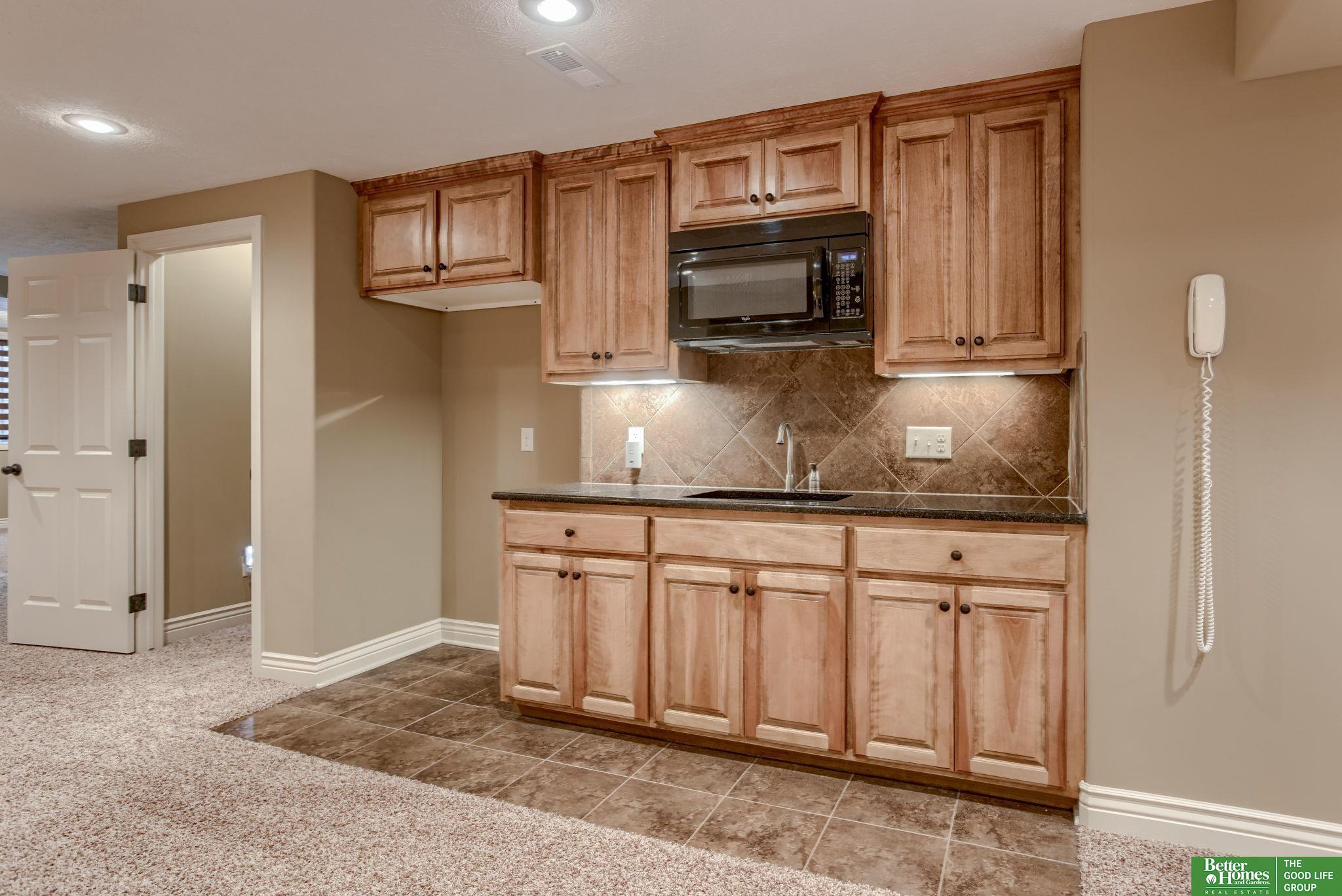 7607 Overview Street
