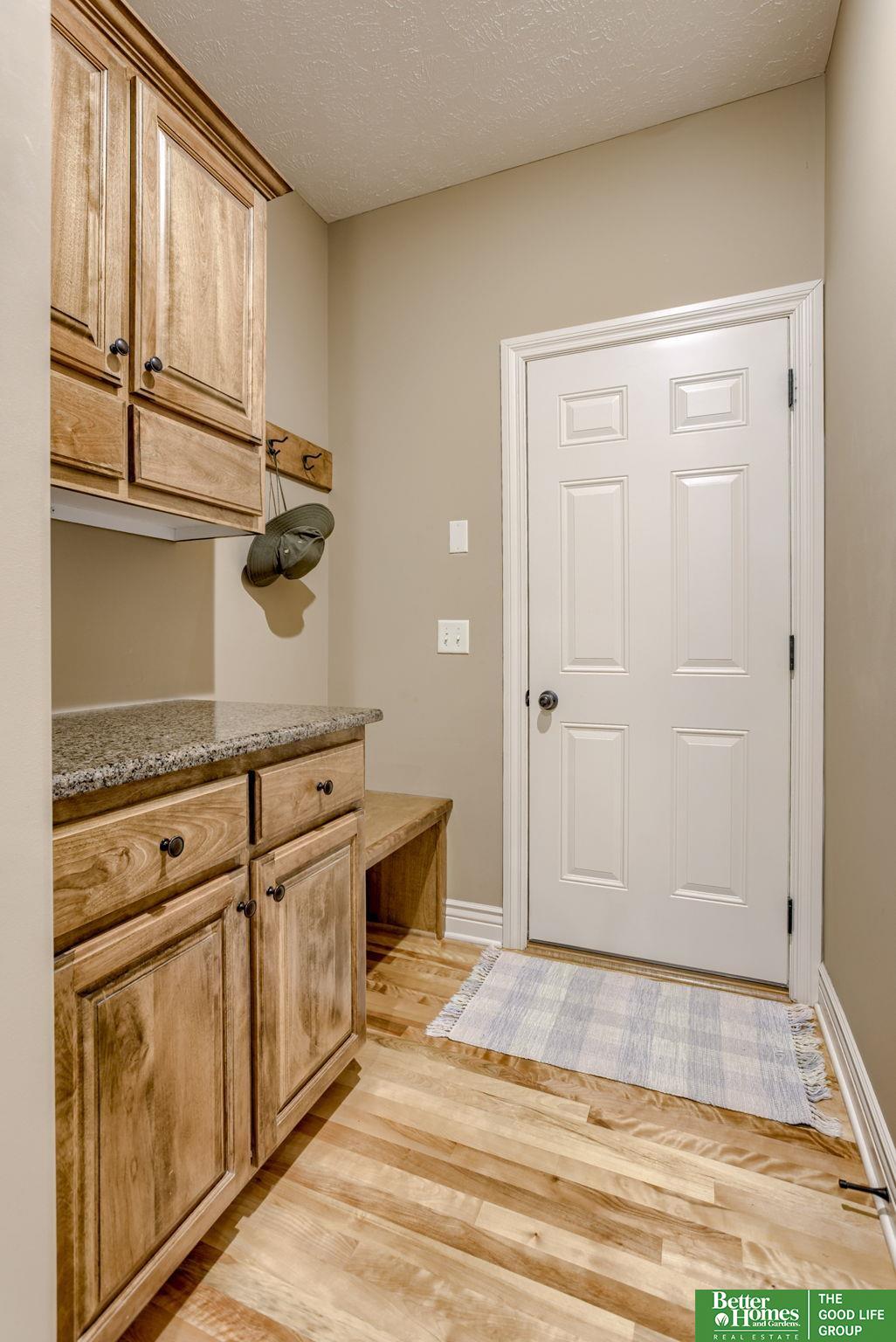 7607 Overview Street
