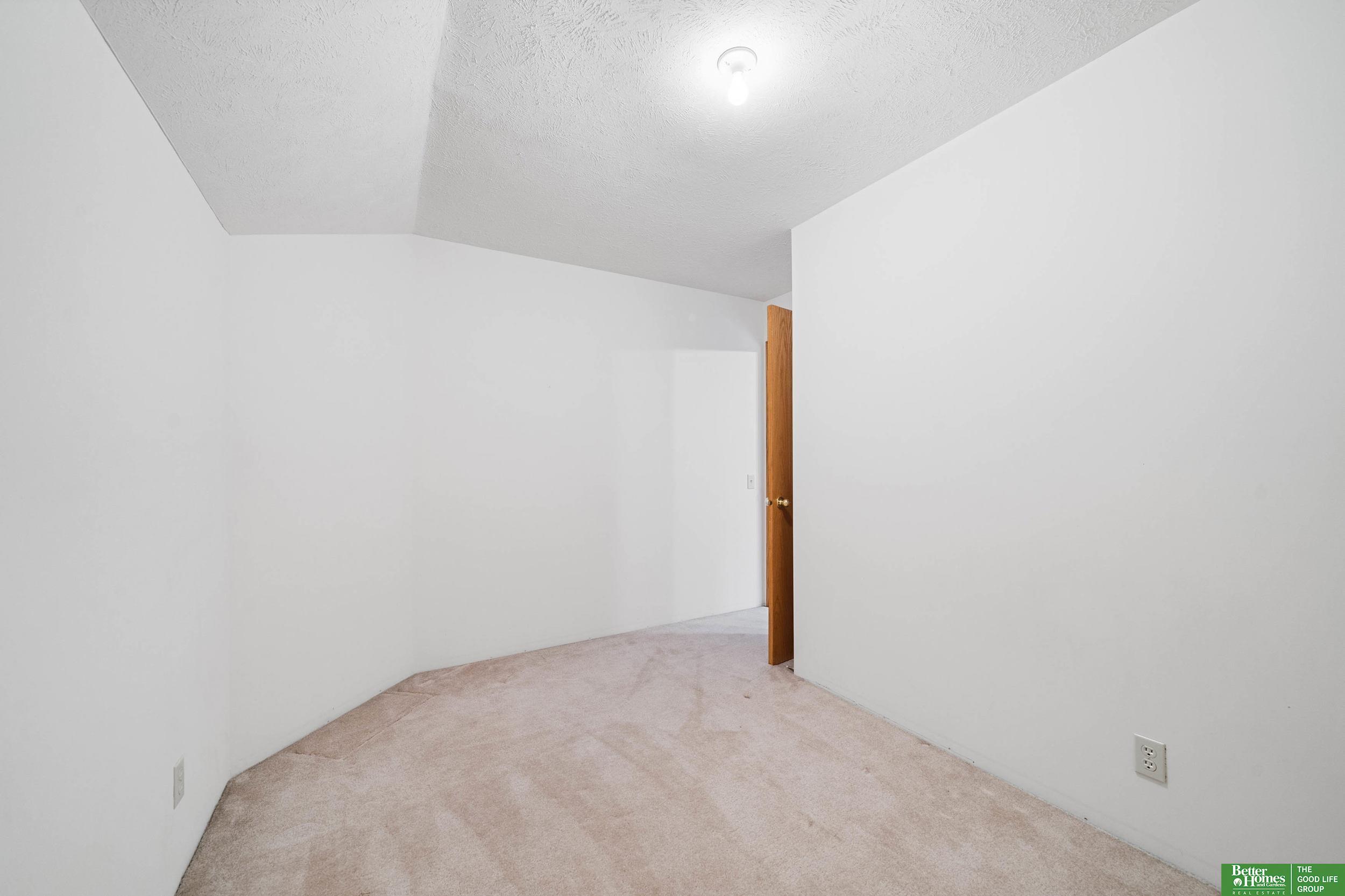 8410 Molokai Drive