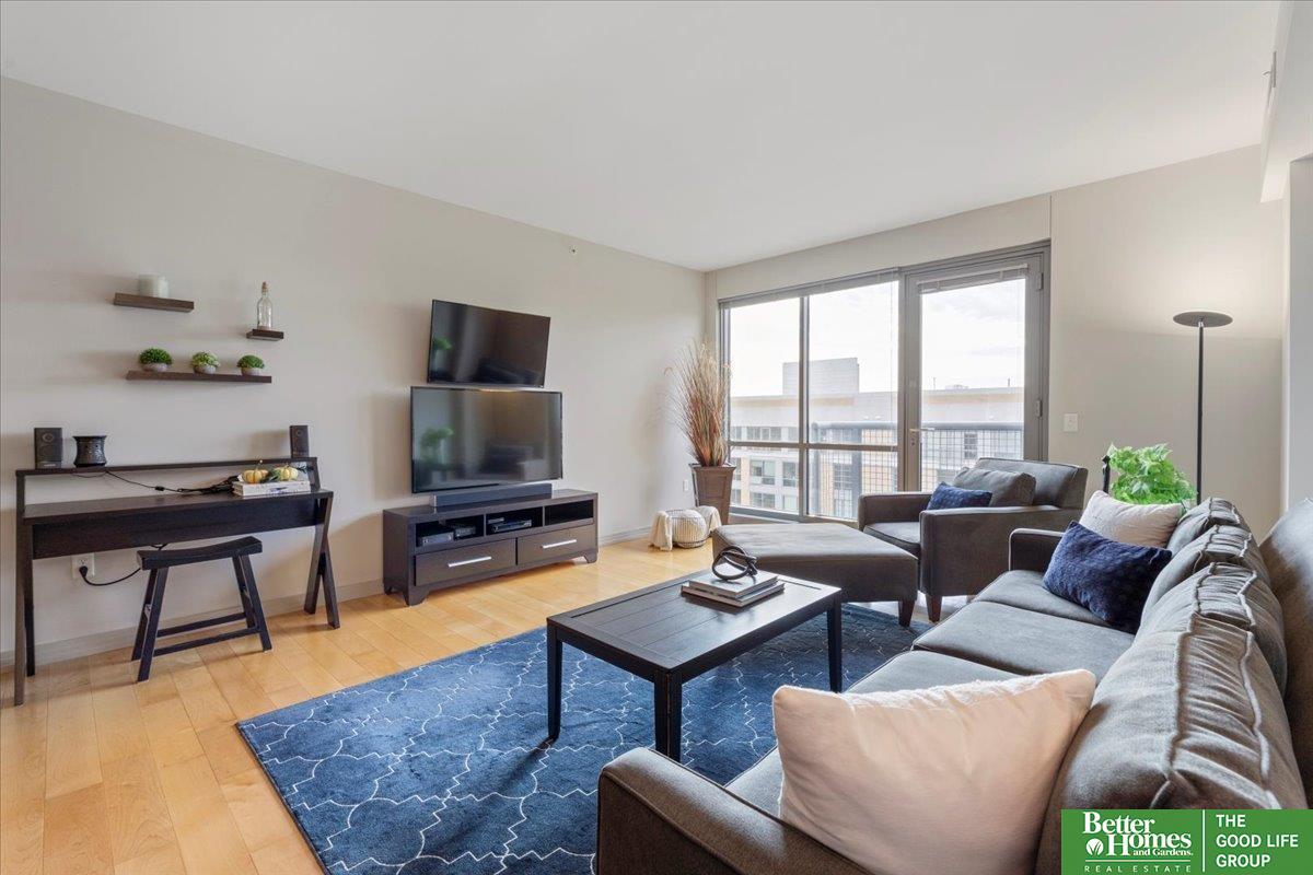 220 S 31 Avenue # 3608