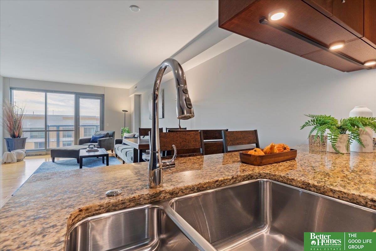 220 S 31 Avenue # 3608