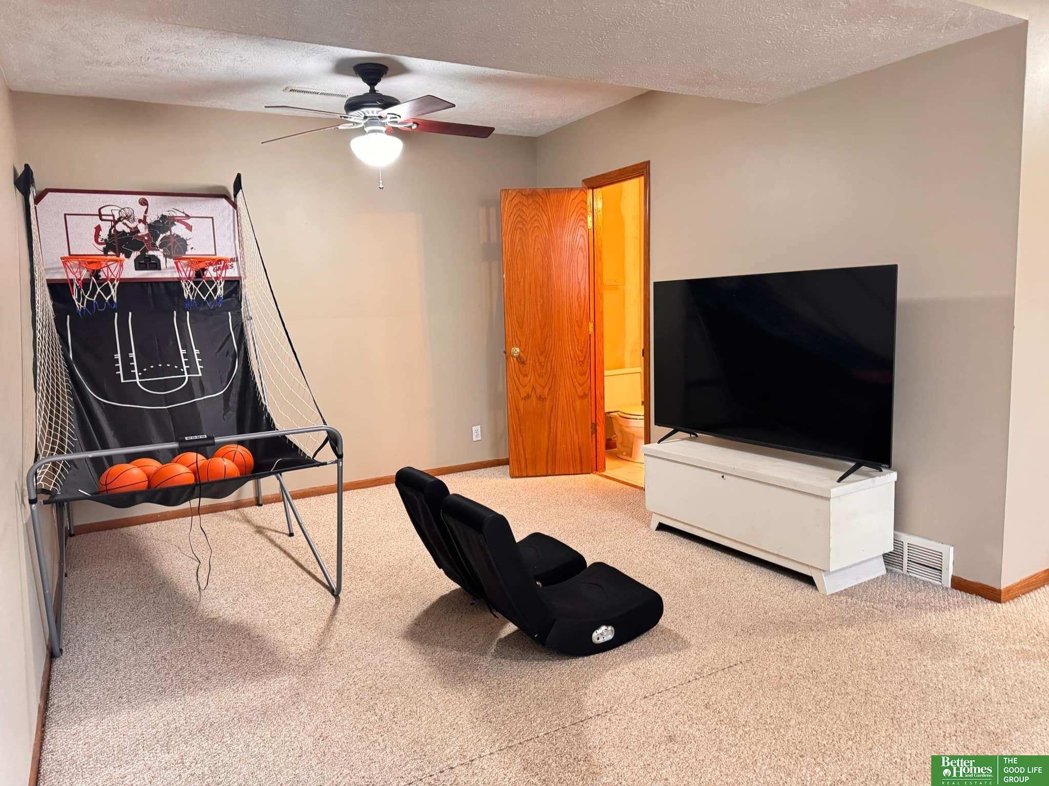 3312 Jason Drive