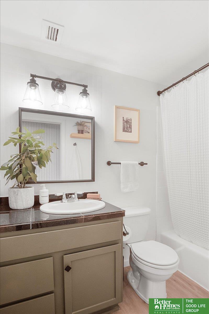 105 N 31st Avenue # 302