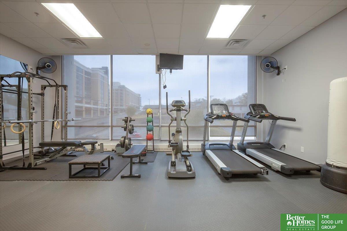 105 N 31st Avenue # 302
