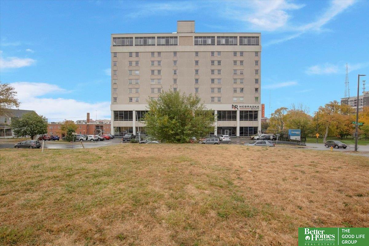 105 N 31st Avenue # 302