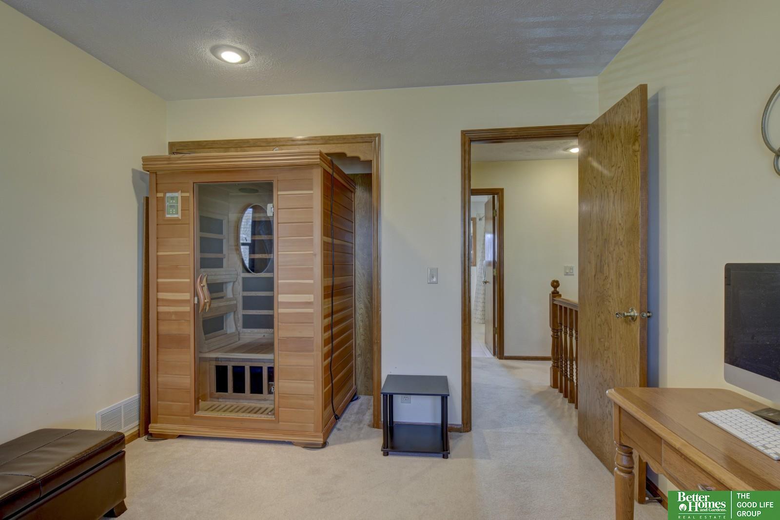 909 Michael Drive