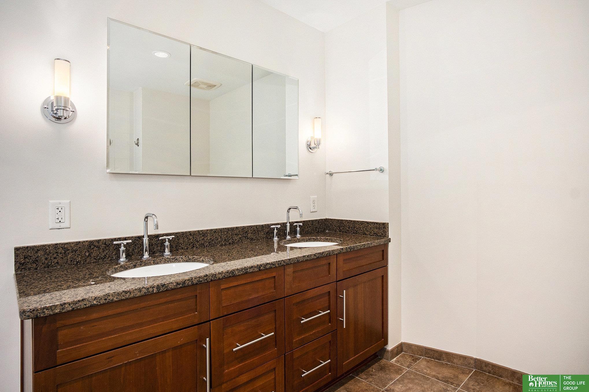 220 S 31 Avenue # 3307