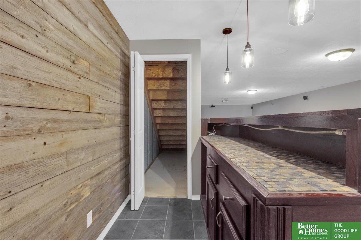 1004 Hardwood Drive